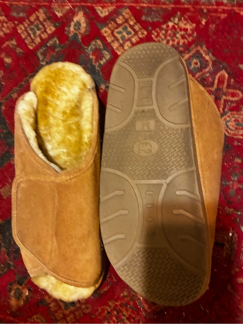 LAMO’s ladies sheepskin wrap slippers- Medium-EUC chestnut brown - Picture 2 of 4